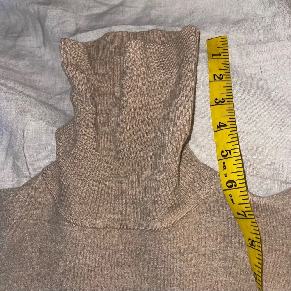 Pendleton Merino Roll-neck Sweater